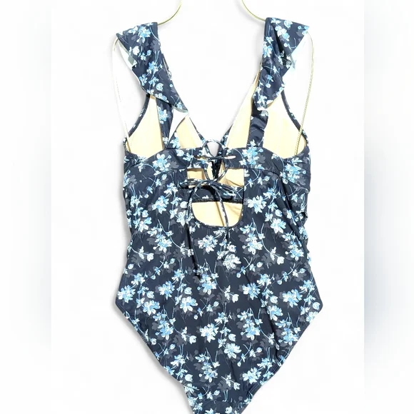 🤰 New NWT A Pea in the Pod Maternity Swimsuit Size M Floral 🌸 - Picture 2 of 11